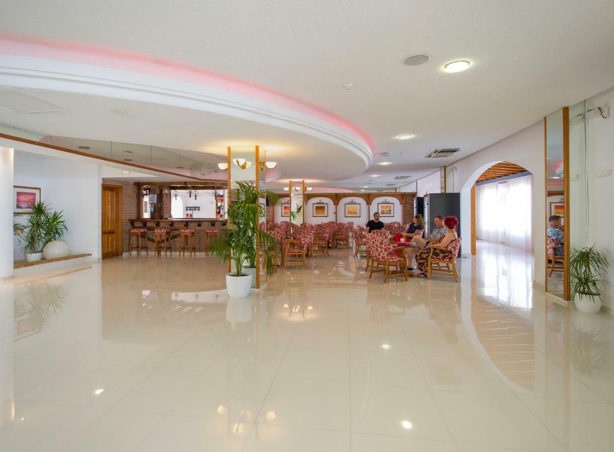 Coral Star Hotel Sant Antoni de Portmany Exterior foto